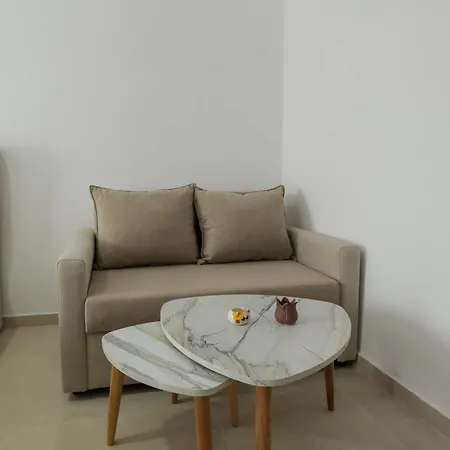 Apartamento Crown Golem (Tirana)