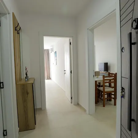 Apartamento Crown Golem (Tirana)